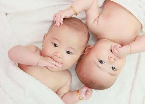 试管婴儿已生双胞胎男孩经验分享总结！