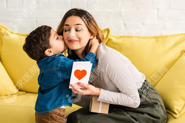 成都能做三代试管婴儿的医院有哪些？这5家试管婴儿医院均上榜！