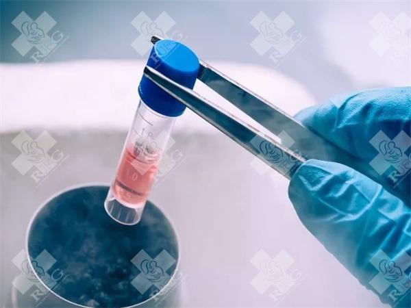 唐都医院第三代试管婴儿生孩子价格多少？生孩子费用十万够吗？